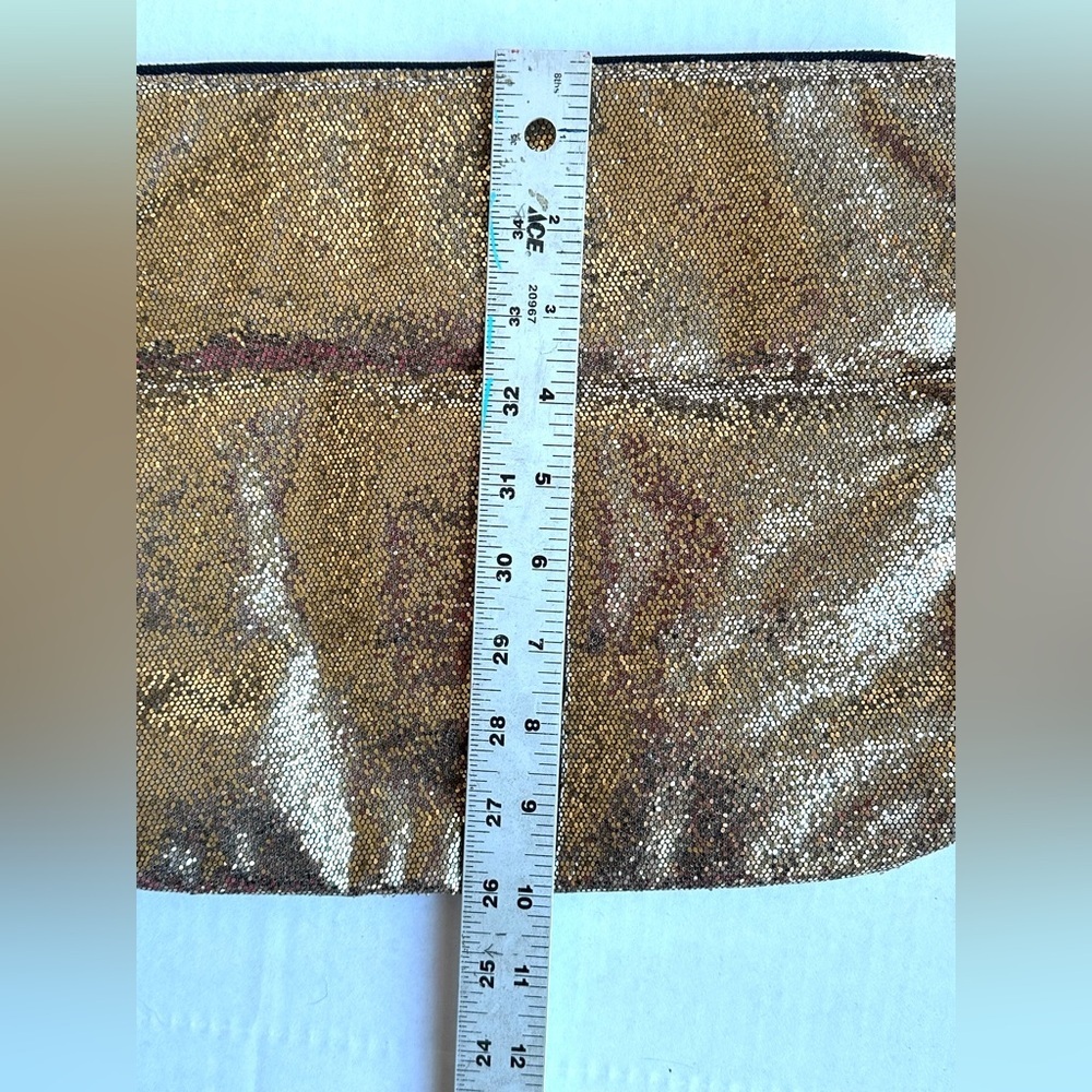 Victoria’s Secret Shimmering Gold Glitter Party Cosmetic Folding Clutch Bag - Picture 10 of 10